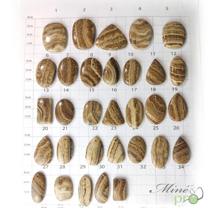 Aragonite - cabochons percés Aragonite - cabochons percés
