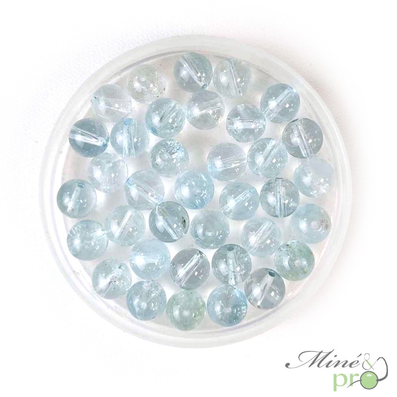 Topaze bleue AA en perles rondes 8mm - lot de 10 Topaze bleue AA en perles rondes 8mm - lot de 10