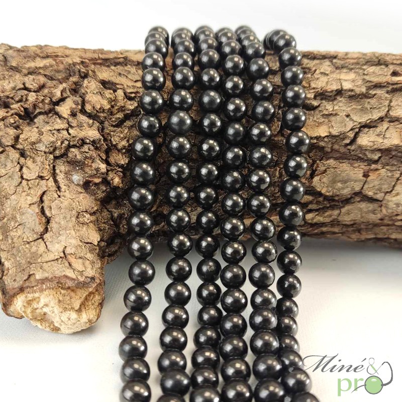 Shungite A en perles rondes 6mm - fil complet