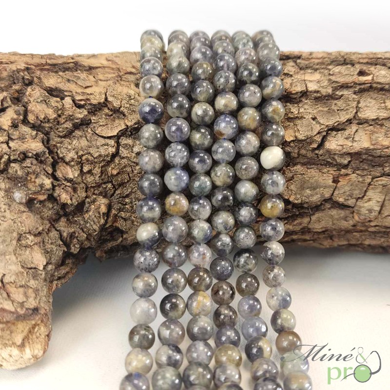 Iolite en perles rondes 6mm - fil complet