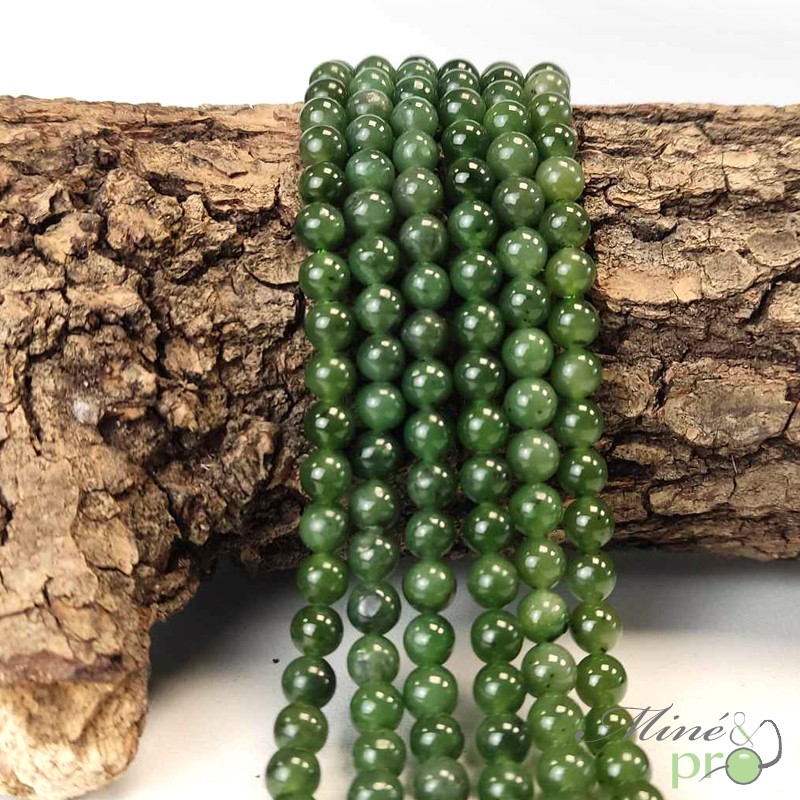 Jade nephrite en perles rondes 6mm - fil complet