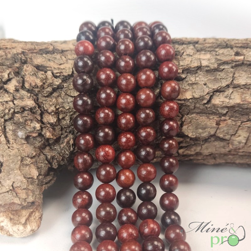 Bois rouge en perles rondes 8mm - fil complet Bois rouge en perles rondes 8mm - fil complet