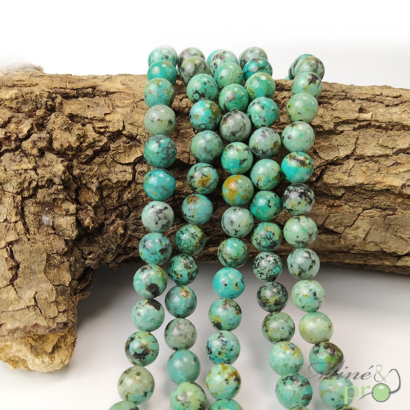 Turquoise africaine en perles rondes 8mm - fil complet