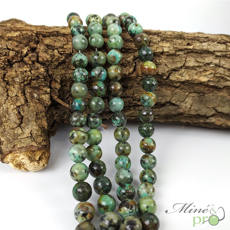 Turquoise africaine en perles rondes 8mm - fil complet