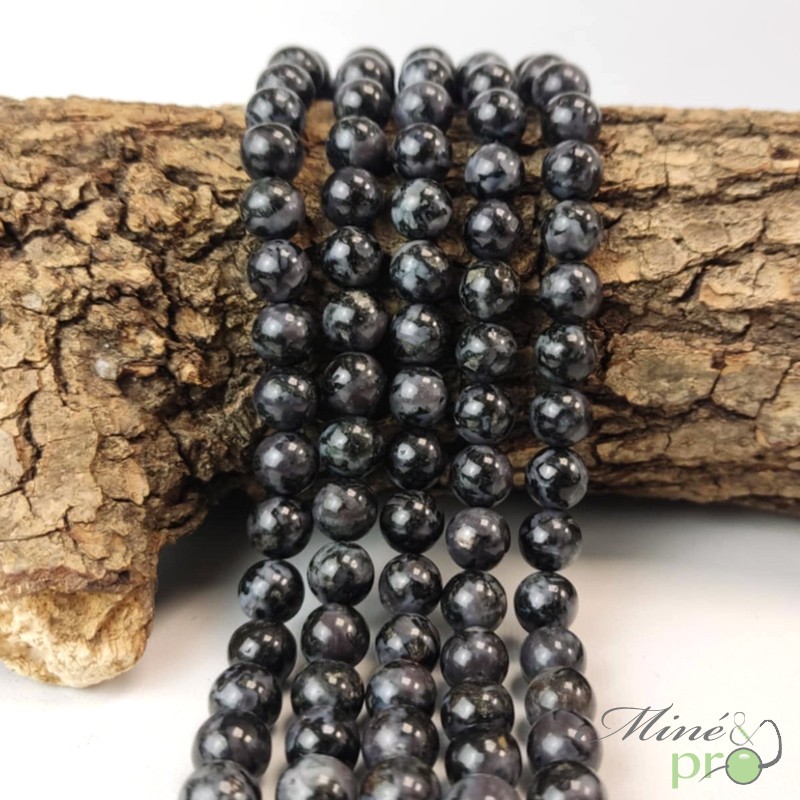 Gabbro A en perles rondes 8mm - fil complet