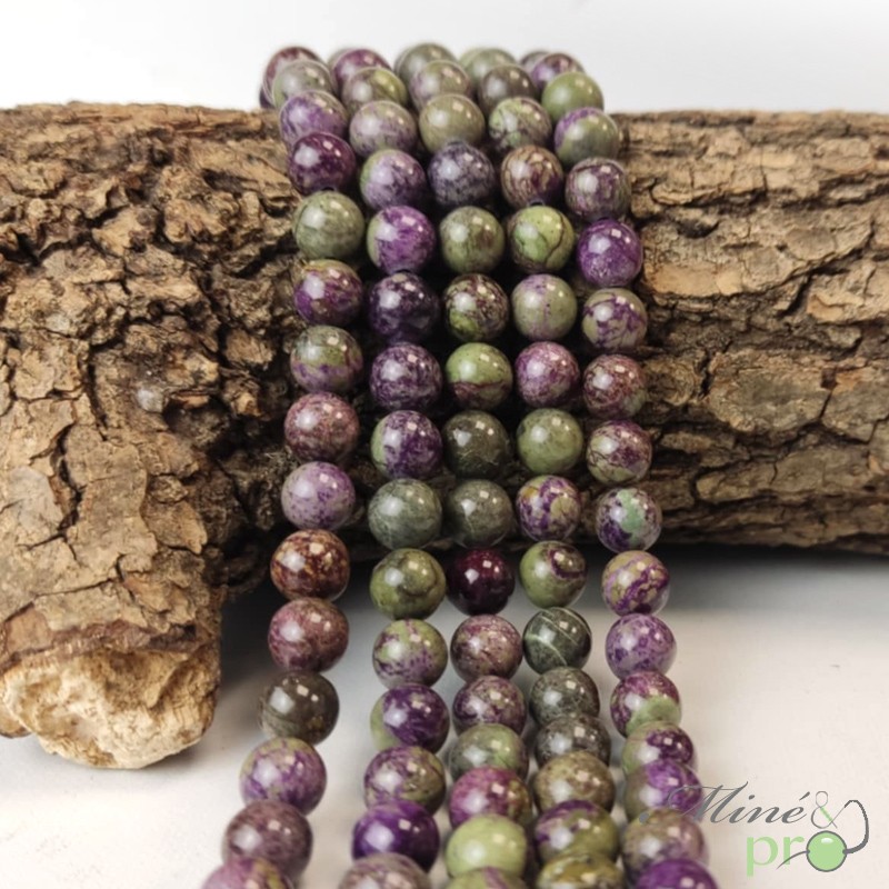 Stichtite A+ en perles rondes 8mm - fil complet
