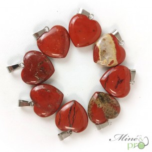 Jaspe rouge - pendentif en forme de coeur