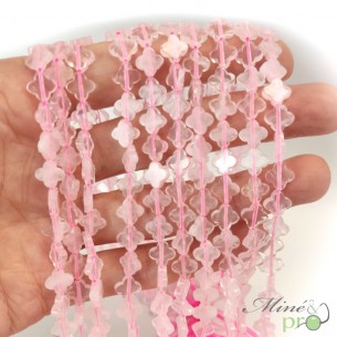 Quartz rose en perles plates "trèfle" 7mm - fil complet
