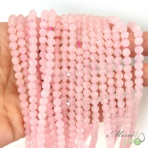 Quartz rose MAT en perles rondes 4mm - fil complet