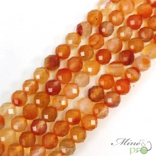 Cornaline mixte naturelle en perles facettées 8mm - fil complet