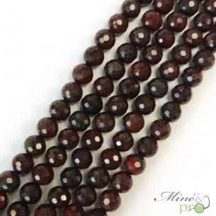 Jaspe hématoïde en perles facettées 8mm - fil complet