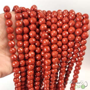 Jaspe rouge en perles facettées 8mm - fil complet