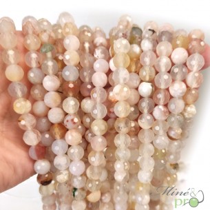 Agate fleur de cerisier en perles facettées 8mm - fil complet