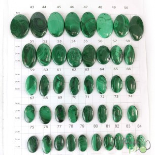 Malachite - cabochons percés