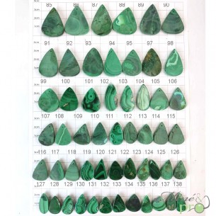 Malachite - cabochons percés