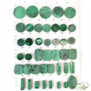 Malachite - cabochons percés