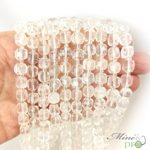 Cristal de roche en perles "carré" 7mm - fil complet