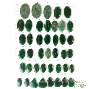 Aventurine verte - cabochons percés