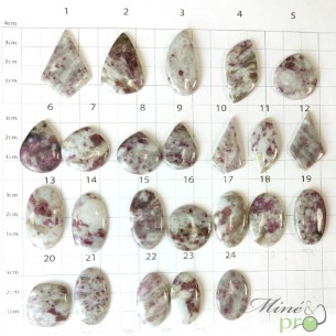Quartz Tourmaline rose - Cabochons