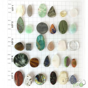 LOT B - cabochons percés