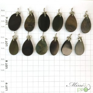LOT B - pendentifs