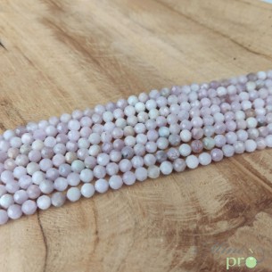 Kunzite en perles facettées 4mm - fil complet