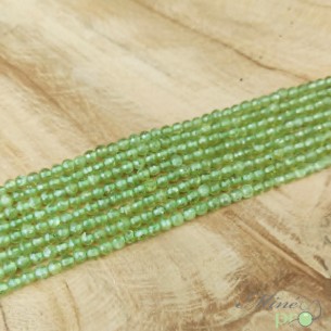 Péridot AA en perles facettées 4mm - fil complet
