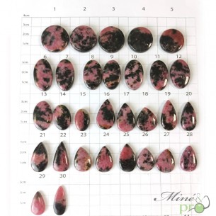 Rhodonite AA - cabochons