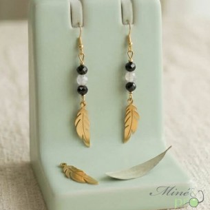 Boucles d'oreilles facettées en Labradorite et Spinelle