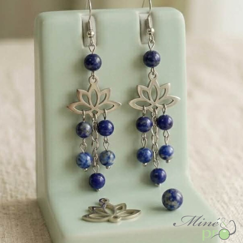 Boucles d'oreilles fleur de lotus et Lapis lazuli