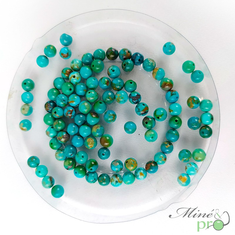 Turquoise véritable d'Hubei en perles rondes 4mm - lot de 10 Turquoise véritable d'Hubei en perles rondes 4mm - lot de 10