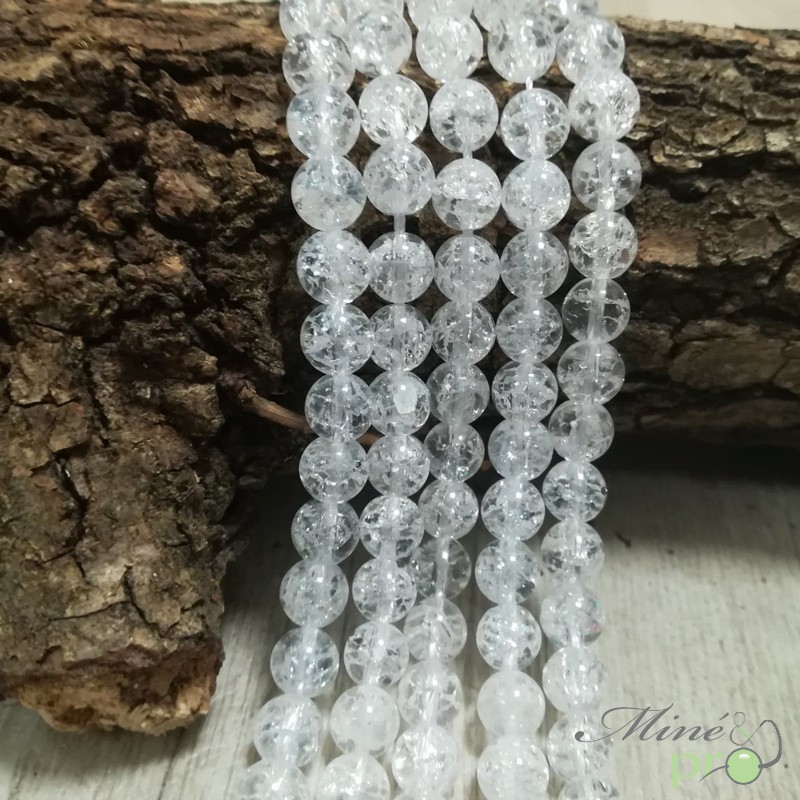 Cristal de roche craquelé en perles rondes 8mm - fil complet Cristal de roche craquelé en perles rondes 8mm - fil complet