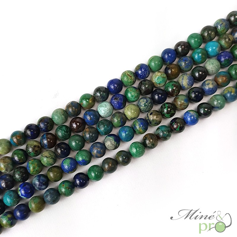 Chrysocolle en perles rondes 8mm - fil complet