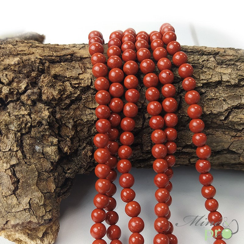 Jaspe rouge naturel en perles rondes 6mm - fil complet Jaspe rouge naturel en perles rondes 6mm - fil complet