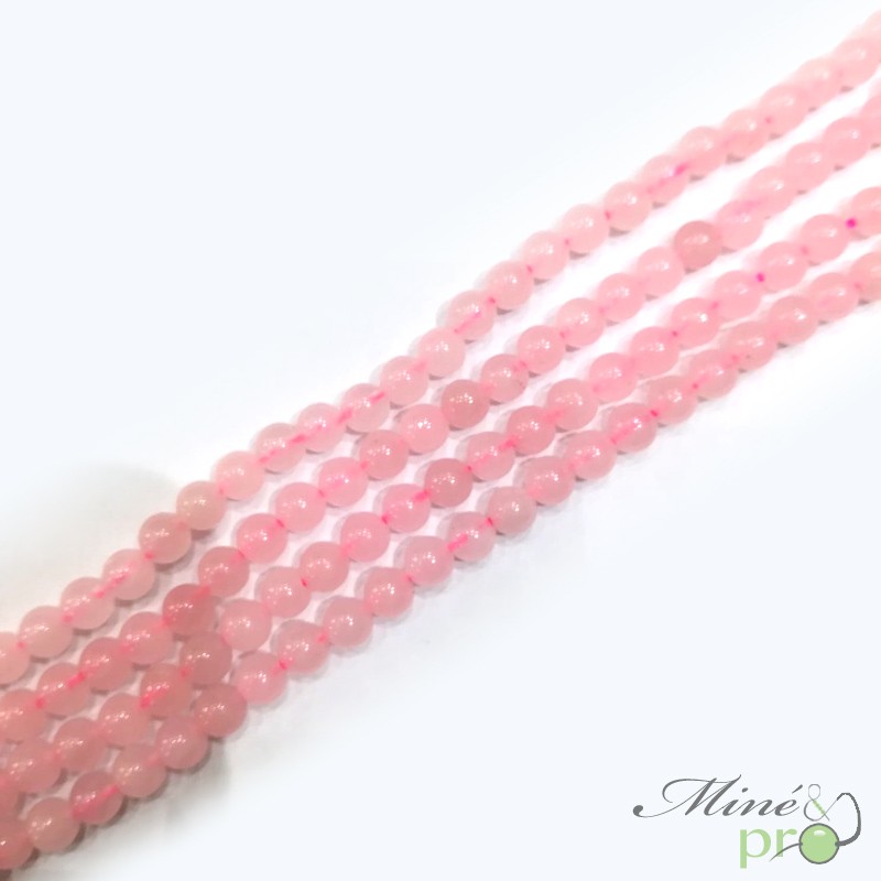 Quartz rose naturel en perles rondes 4mm - fil complet Quartz rose naturel en perles rondes 4mm - fil complet