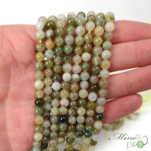 Jadeite en perles rondes 4mm - fil complet