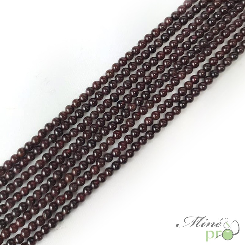 Grenat almandin A en perles rondes 4mm - fil complet