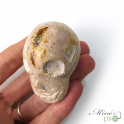 Opale en forme de crâne
