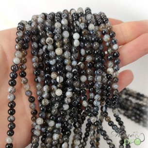 Agate Oeil noire en perles rondes 4mm - fil complet