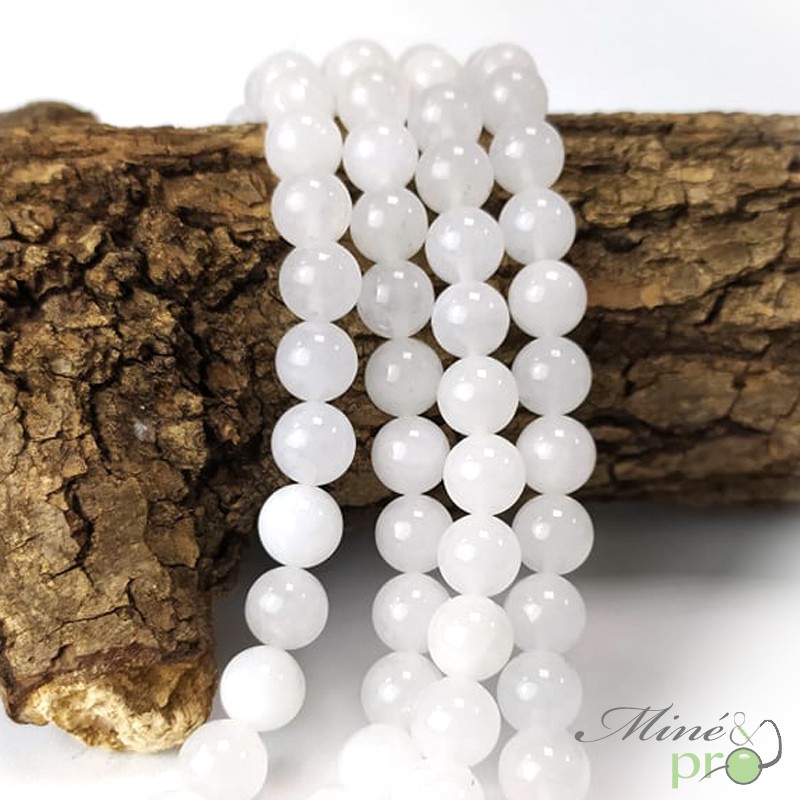 Jade Blanc en perles rondes 10mm - fil complet