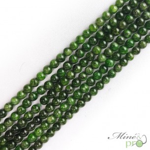 Diopside en perles rondes 6mm - fil complet