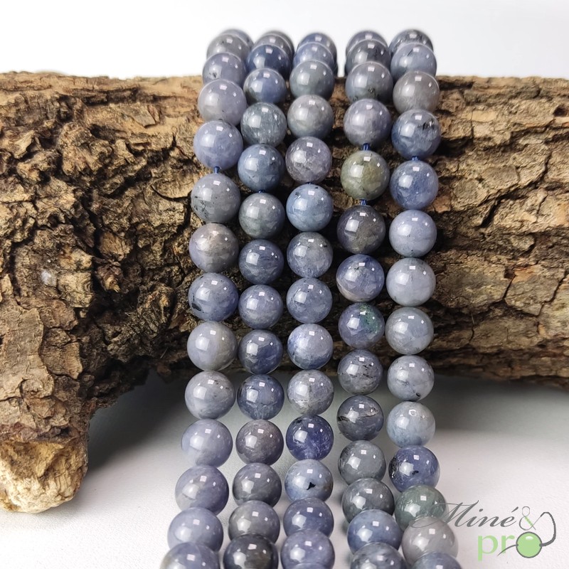 Tanzanite en perles rondes 8mm - fil complet