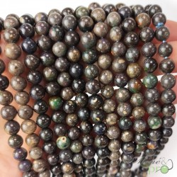 Opale noire en perles rondes 6mm - fil complet