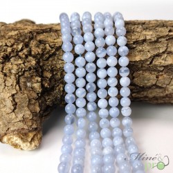 Calcédoine bleue A en perles rondes 6mm - fil complet