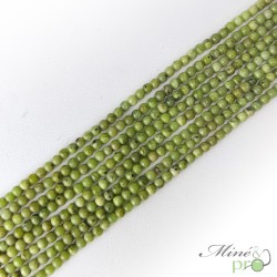Jade nephrite en perles rondes 4mm - fil complet