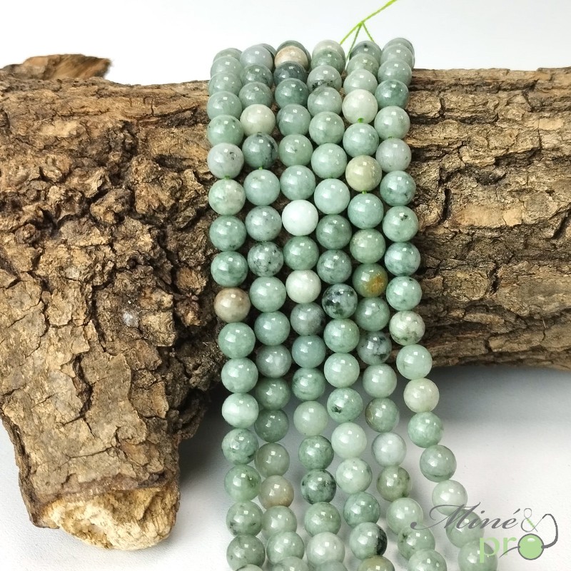 Jade de Birmanie en perles rondes 6mm - fil complet