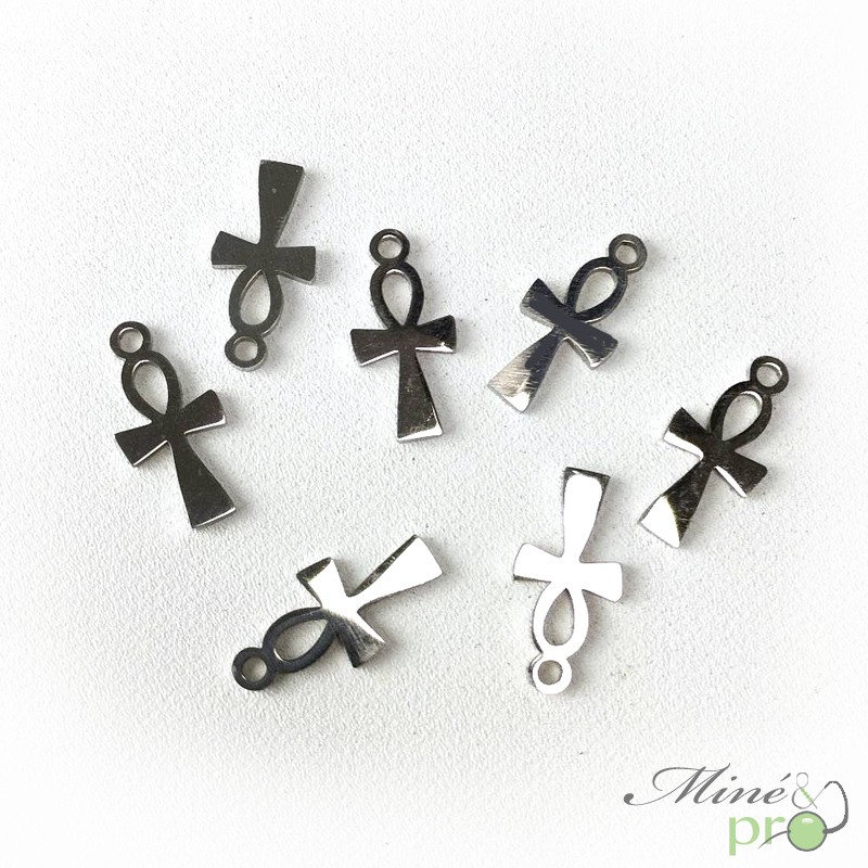 Croix egyptienne (Ânkh) en acier inoxydable 16mm - lot de 5 Croix egyptienne (Ânkh) en acier inoxydable 16mm - lot de 5